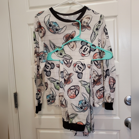 Disney Other - Disney Pajamas